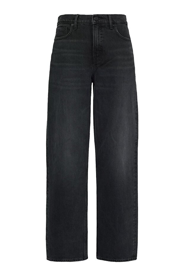 Barrel Cut Comfortable Jean