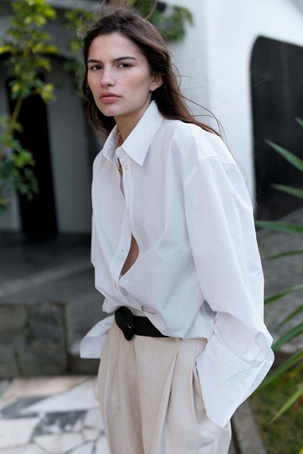 Wide belted trousers