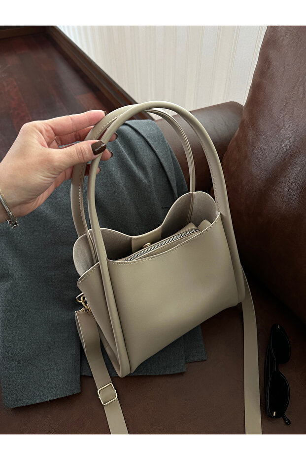 Women's Three-Compartment Special Design Mink Faux Leather Hand and Shoulder Bag with Removable Makeup Bag Rain