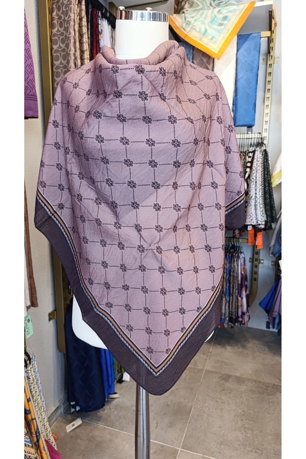 Diamond Pi̇eno Scarf