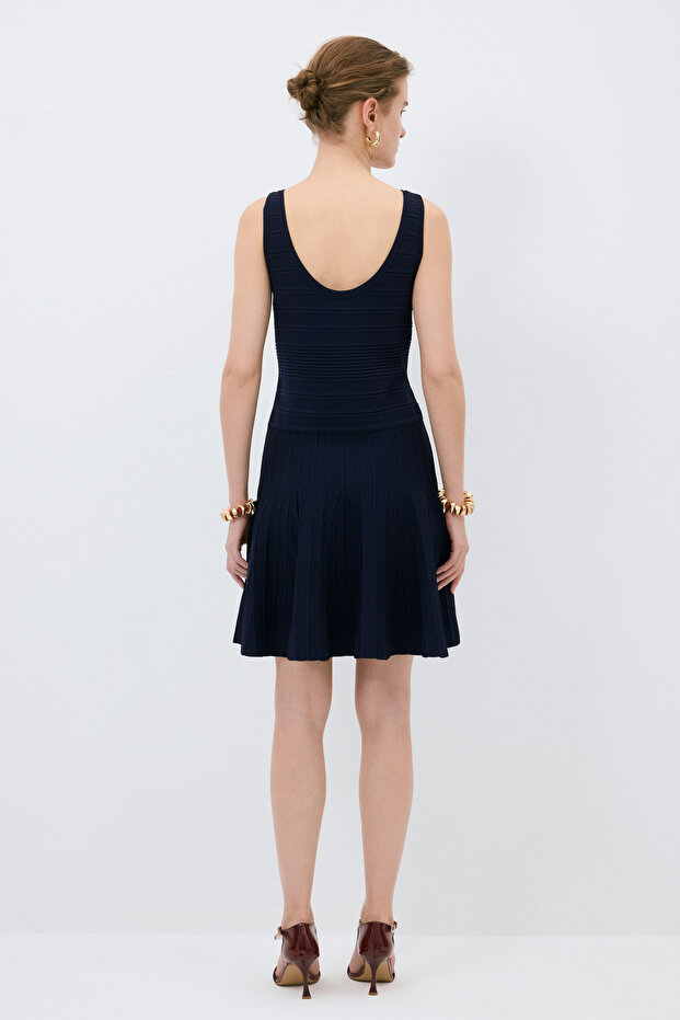 Kolsuz Triko Elbise - 6