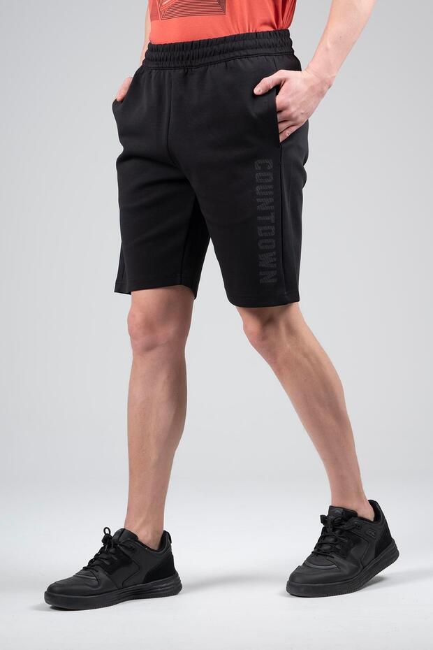 شورت رجالي عادي باللون الأسود - 5