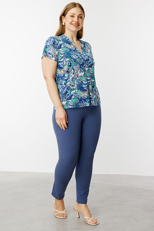 Patterned Plus Size Blouse - 3