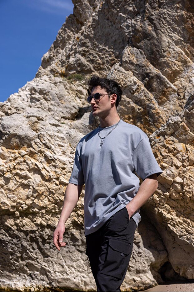 Erkek Gri Renk Oversize Baskısız Basic Tişört - 7