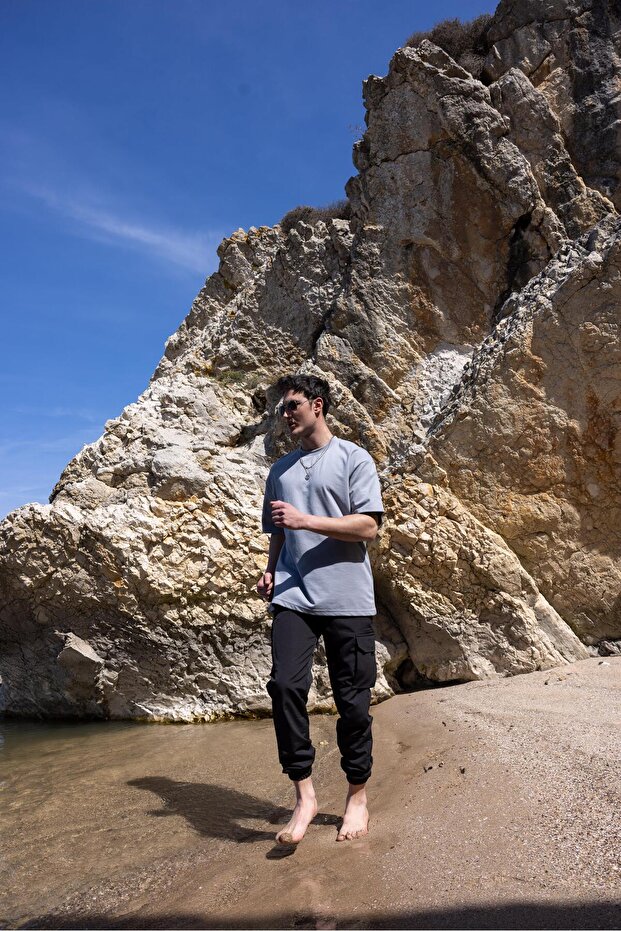 Erkek Gri Renk Oversize Baskısız Basic Tişört - 3