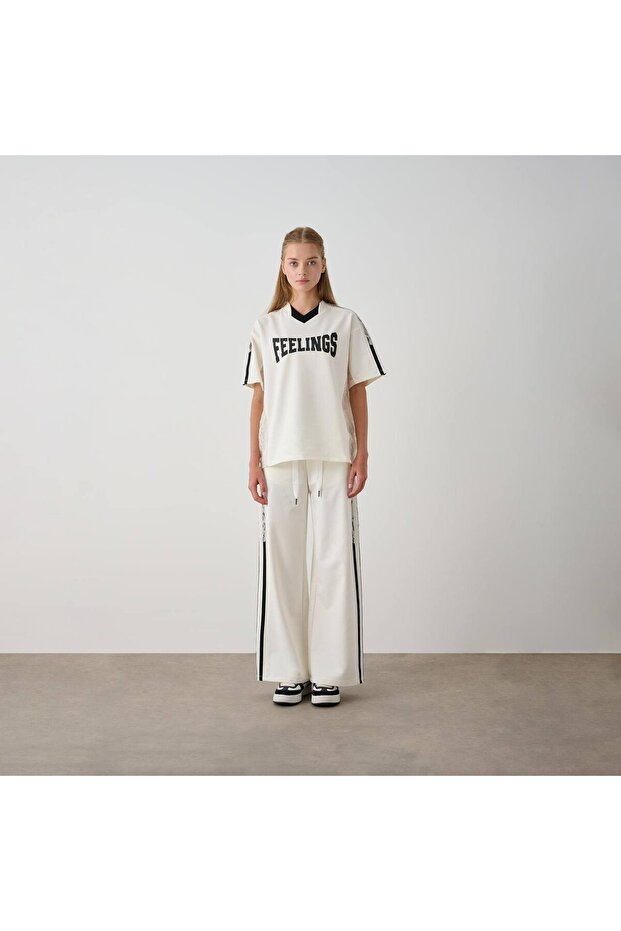 Girl's Feelings Printed T-Shirt and Pants Set