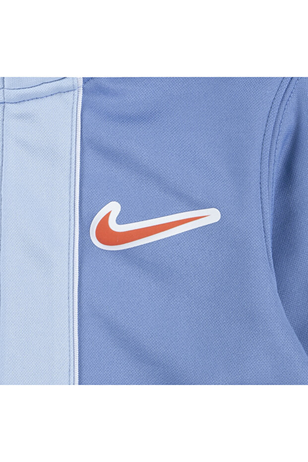 بدلة المسار NKN E1D1 - 9