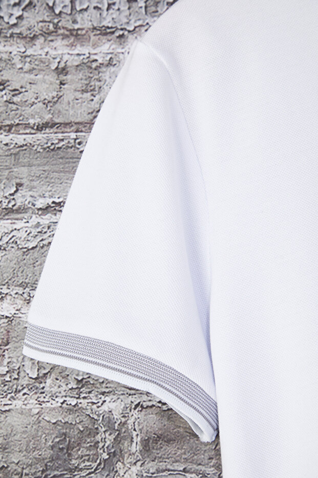 Beyaz Regular/Normal Kesim Polo Yaka T-shirt TMNSS25PO00033 - 8