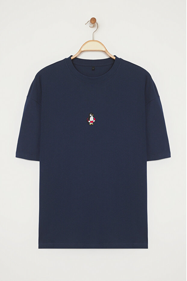 Unisex Lacivert Oversize/Geniş Kesim Penguen Nakışlı %100 Pamuklu T-Shirt TMNSS23TS00243 - 2