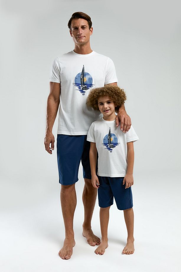Erkek Beyaz Sailboat Kısa Kol Şort Pijama Takımı (Baba-Oğul Takım Yapılabilir) - 1