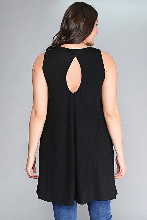 بلوزة نافذة خلفية بدون أكمام - 1