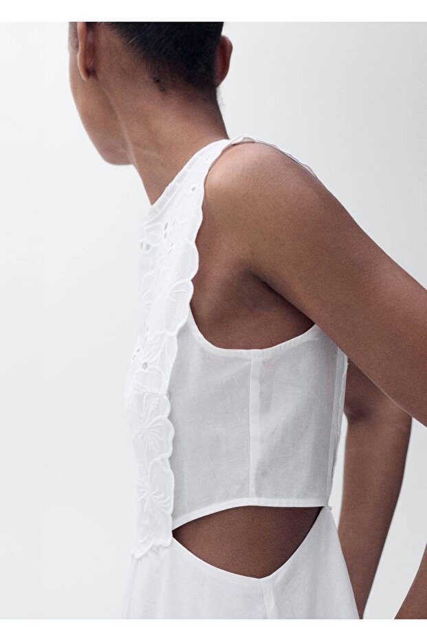 Yanları yırtmaçlı işlemeli elbise - 6