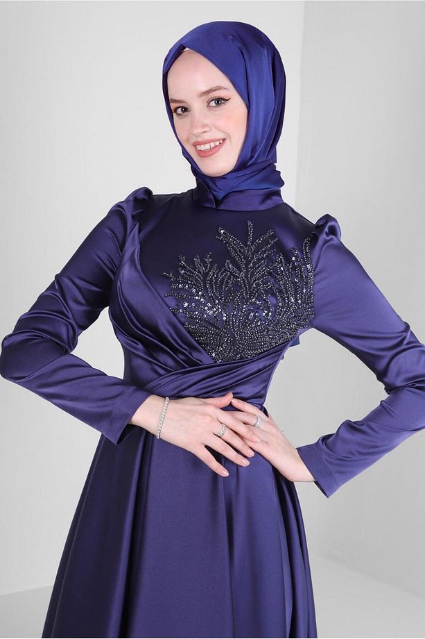 PUL İŞLEMELİ PİLİSELİ SATEN ABİYE ELBİSE 50354 - 2