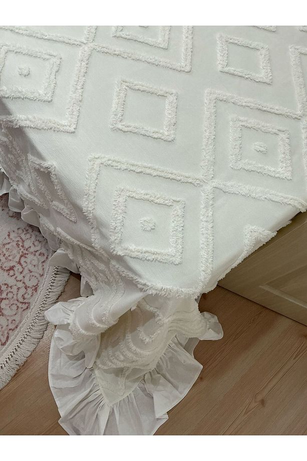 Duru Home Tek Kişilik Geometrik Desenli Fırfırlı Pike Takımı - 2
