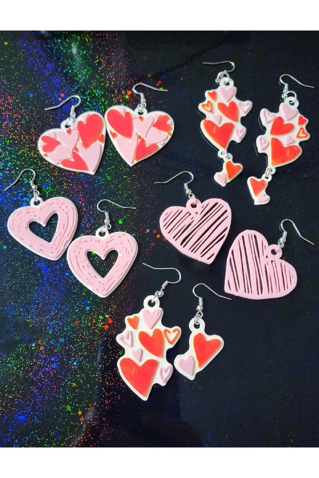 5 Types of Heart Love and Love Themed Plastic Earrings with Colorful Figures - Lightweight and Fun Design