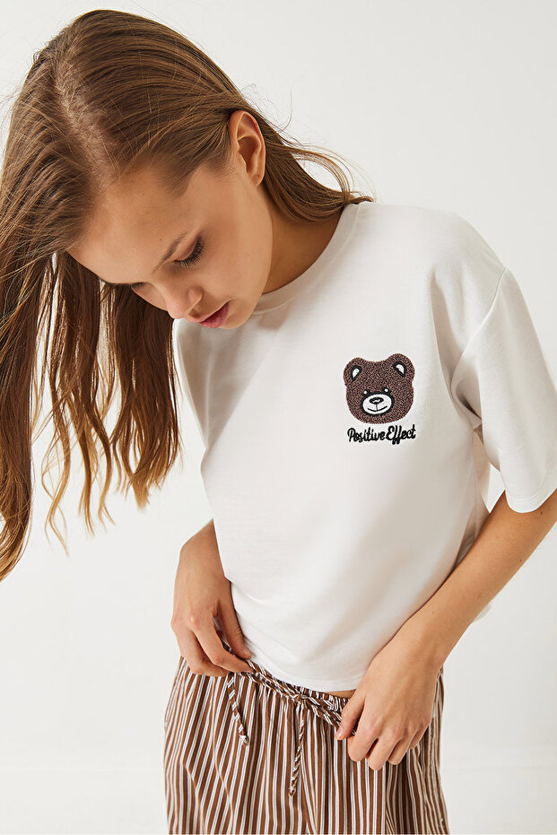 Women's White Teddy Embroidered Combed Cotton Crop T-Shirt 3019 60283090