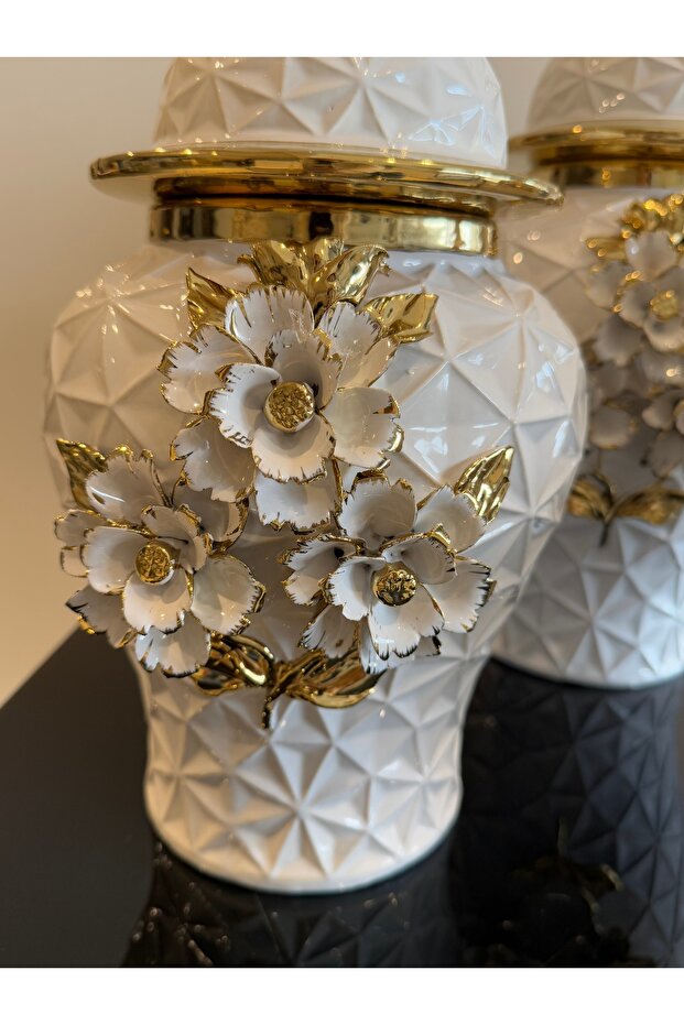 3lü çiçekli beyaz vazo - 3