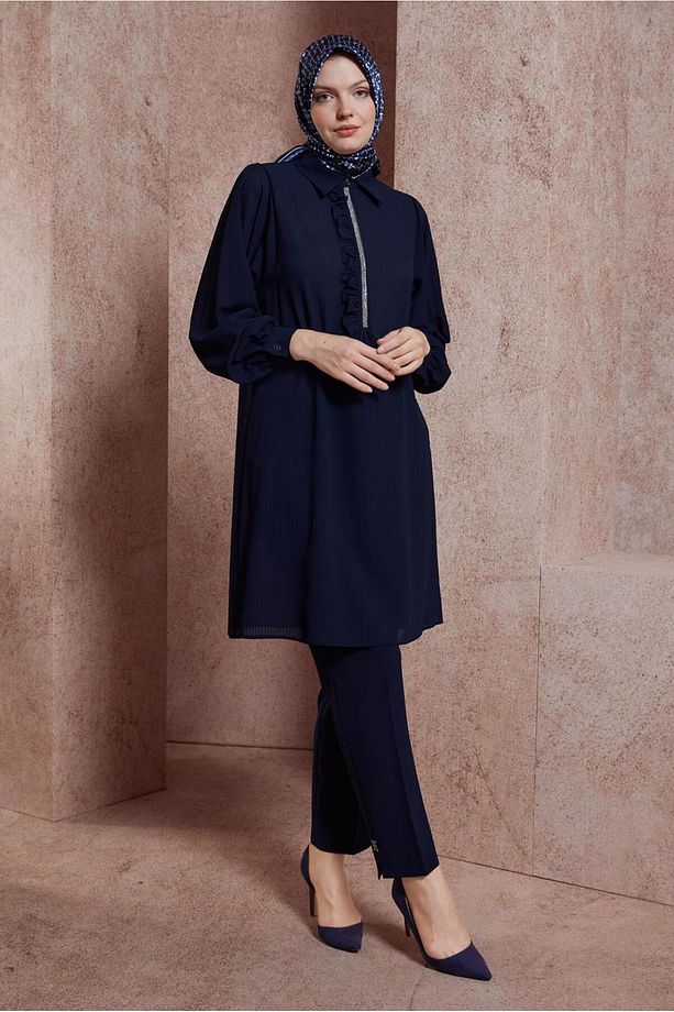 Taş Şeritli Fırfır Detaylı Tunik 43856 - 2