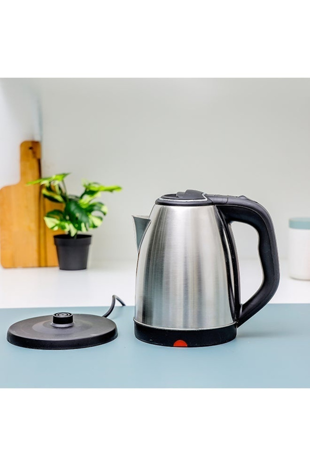 Electric Kettle with Large Capacity, 360-Degree Rotating Base, Safe to Use, 1.8L 1500W Silver/Black - 2