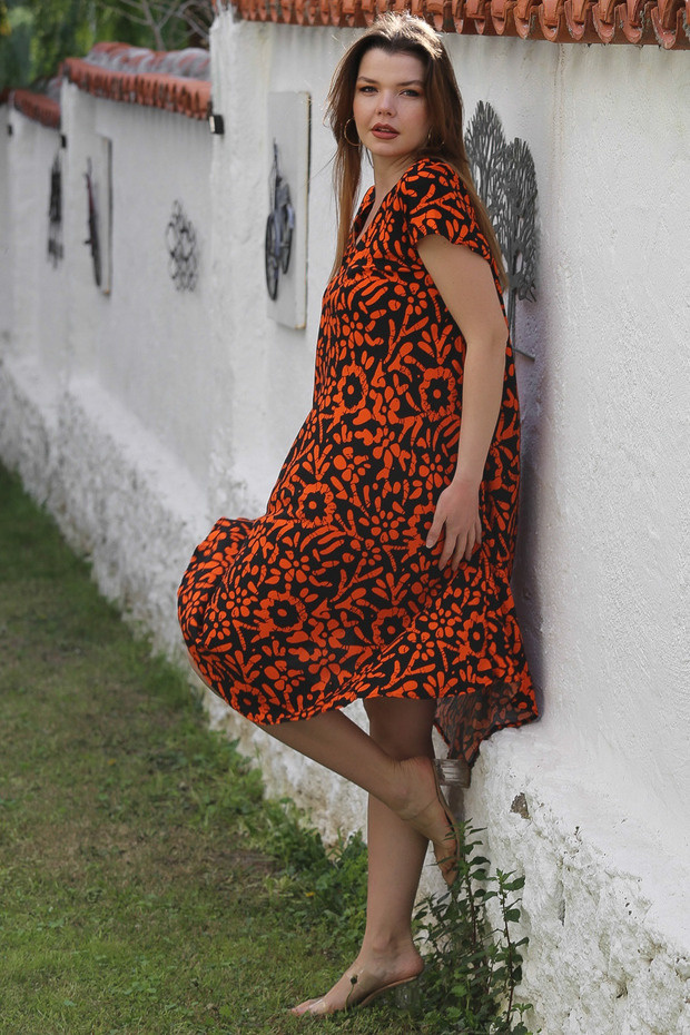 Black Rat Case Low Sleeve Casual Viscose Bowl Dress
