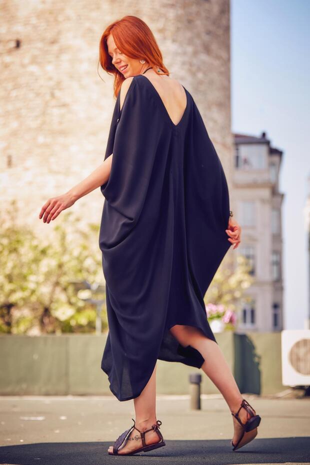 Rochie lungă decoltată la spate - 4