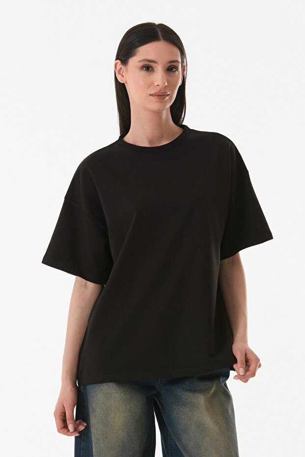 Basic Crew Neck Oversize T-Shirt - 1
