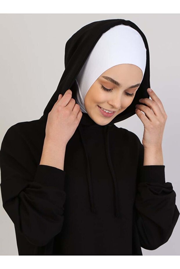 قبعة جاهزة - بيضاء -