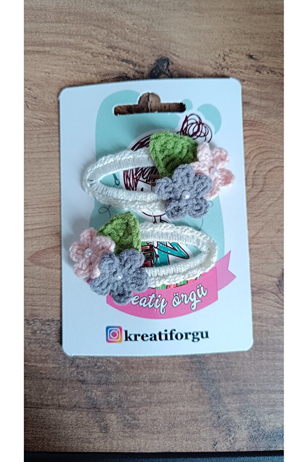 Amigurumi Buckle and Accessories