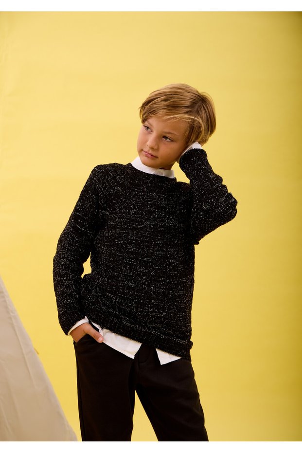 Children's Knitwear Sweater - Crew Neck, Long Sleeves and Relaxed Fit