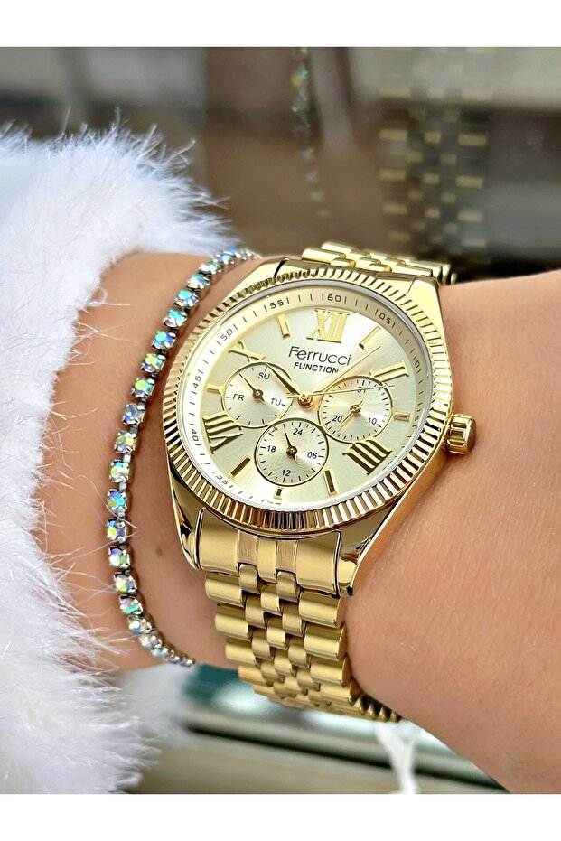 Ferrucci̇ Function Gold Metal Woman Wristwatch