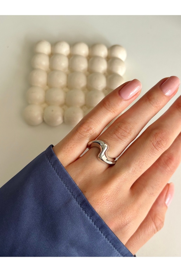 Dalgalı Yüzük - 3