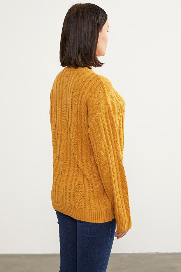 Saç Örgü Detaylı Basic Triko Kazak - Güneş - 7
