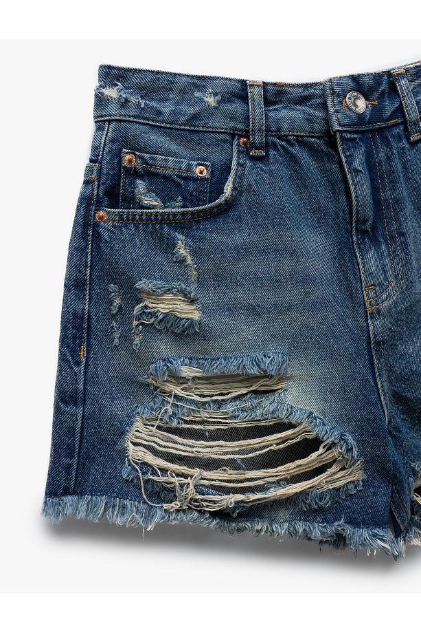 Yıpratma Detaylı Düğmeli Cepli Yüksek Bel Mini Denim Şort - 6