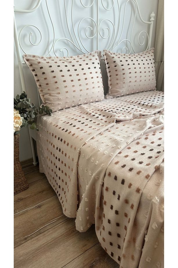 Lale Model Bej / Kahverengi Yatak Örtüsü Ve Pike Takımı Çift Kişilik - 4