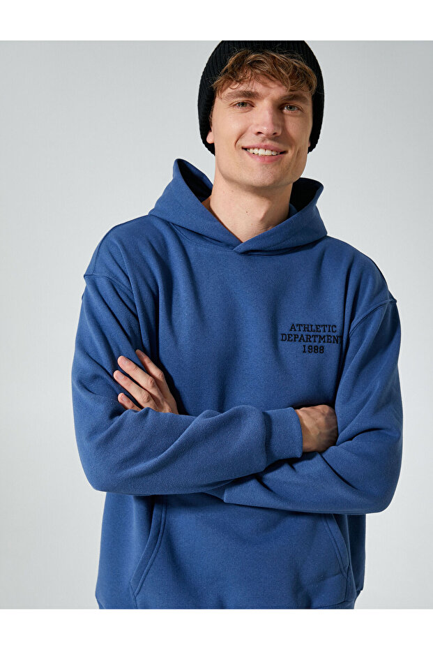 College Sweatshirt Hooded Printed Kangaroo Pocket Detailed Ribbon