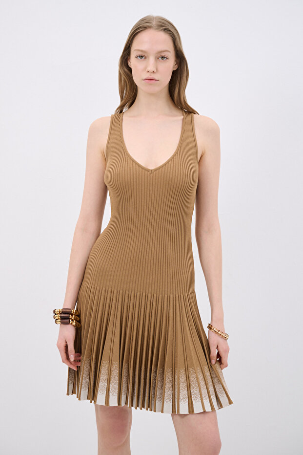 V Yaka Triko Elbise - 2