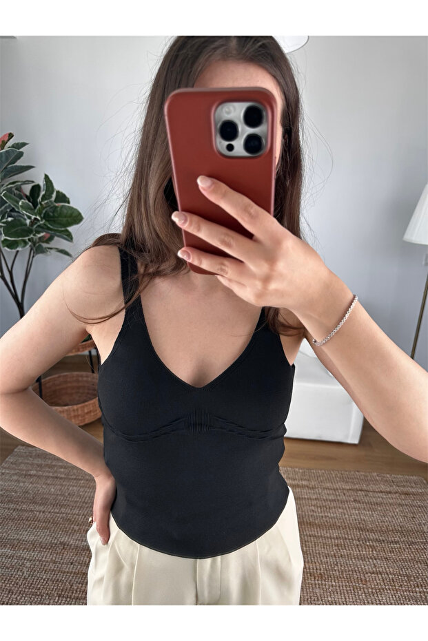 Siyah Askılı Atlet - 4