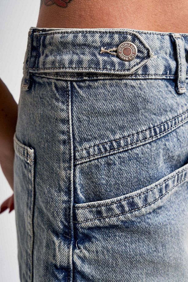 Kadın Tint Kot Rengi Kemer Detaylı Önden Cepli Denim Şort - 3