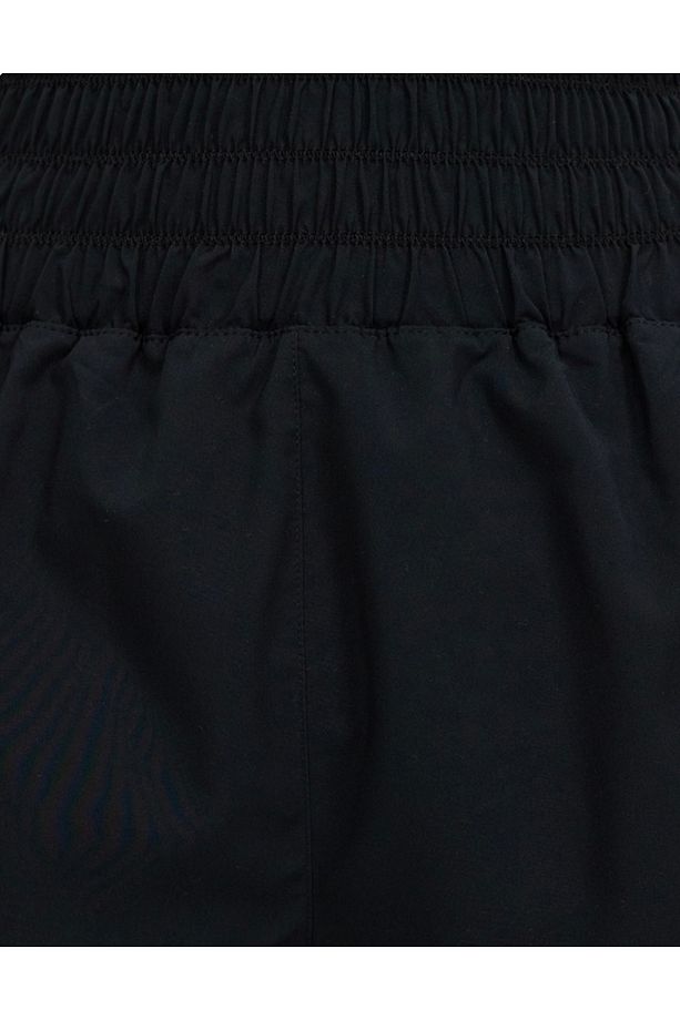 One Dri-Fit Ultra High-Waisted 8cm (approx.) Brief-Lined Multidirectional Siyah Kadın Şort - 8