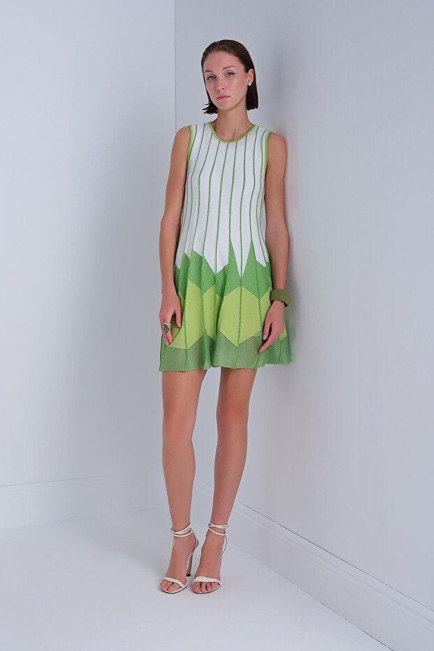 Etek Ucu Pileli Mini Elbise - 3