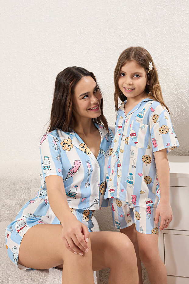 Kadın Mini Me/Anne Kız Açık Mavi Eğlence Desenli Viskon Şortlu Dokuma Pijama Takımı THMSS22PT0069 - 1