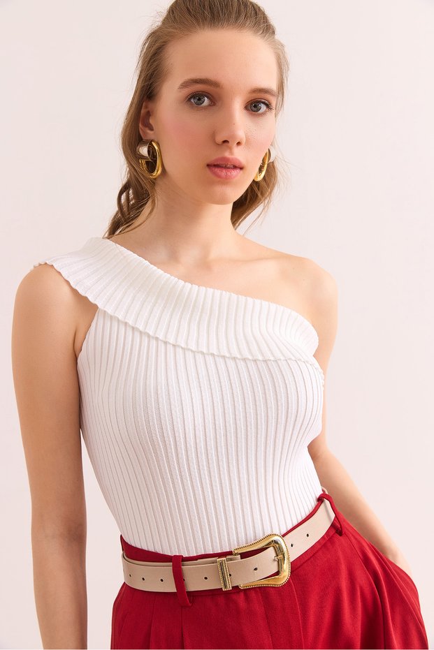 Women's Ecru Single Shoulder Detailed Ribbed Knitwear Blouse Blz- 19002897