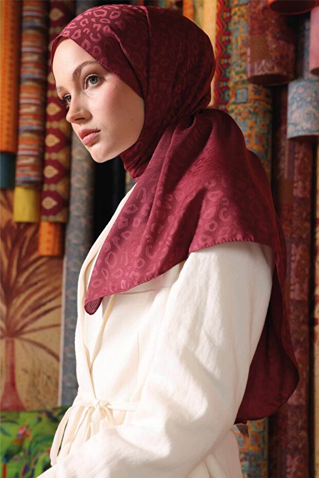 شال بنمط الفهد - البرقوق - 4