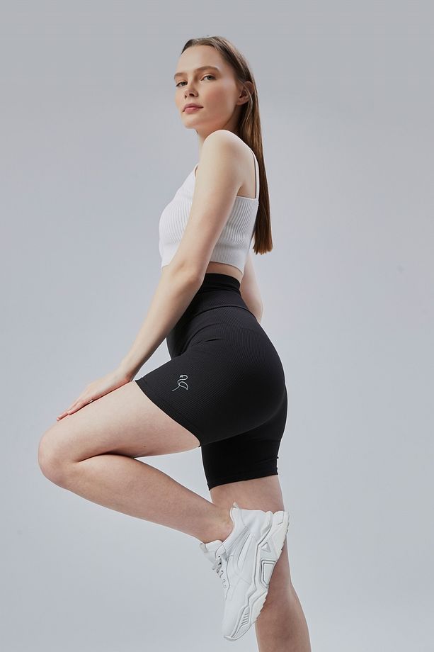 MoveOn Series Kadın Yüksek Bel Fitilli Biker Spor Şort - 3