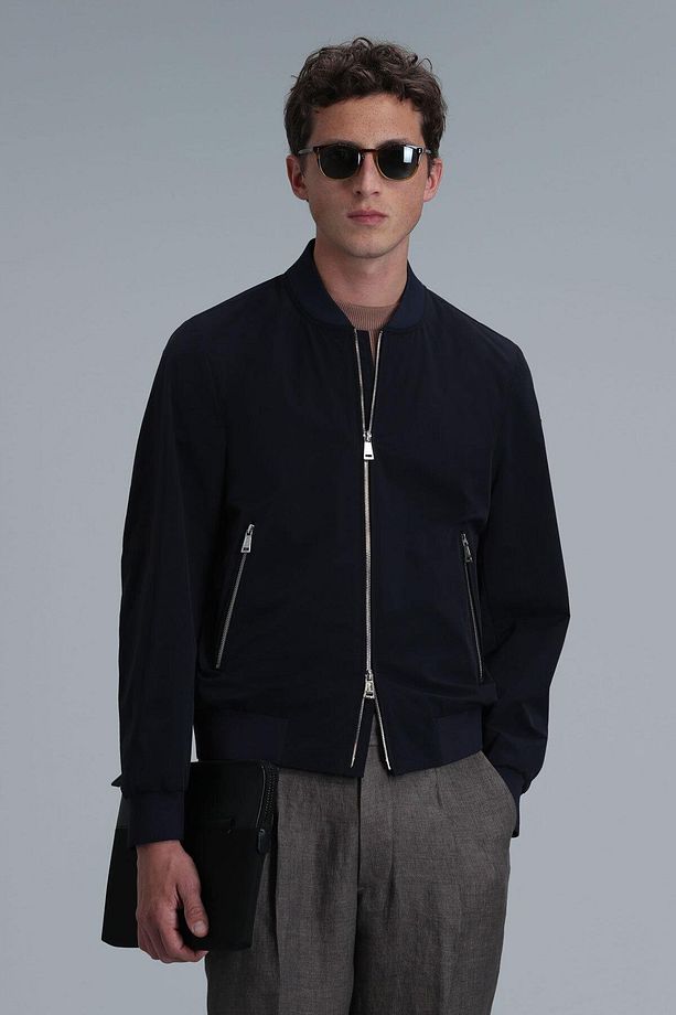 111120064 Roger Outer Wear - 1