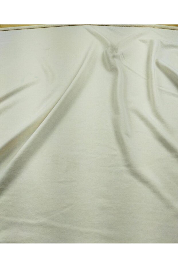 2 Yarn Combed Cotton in Cream Color (Width 180 cm X Length 300 cm)