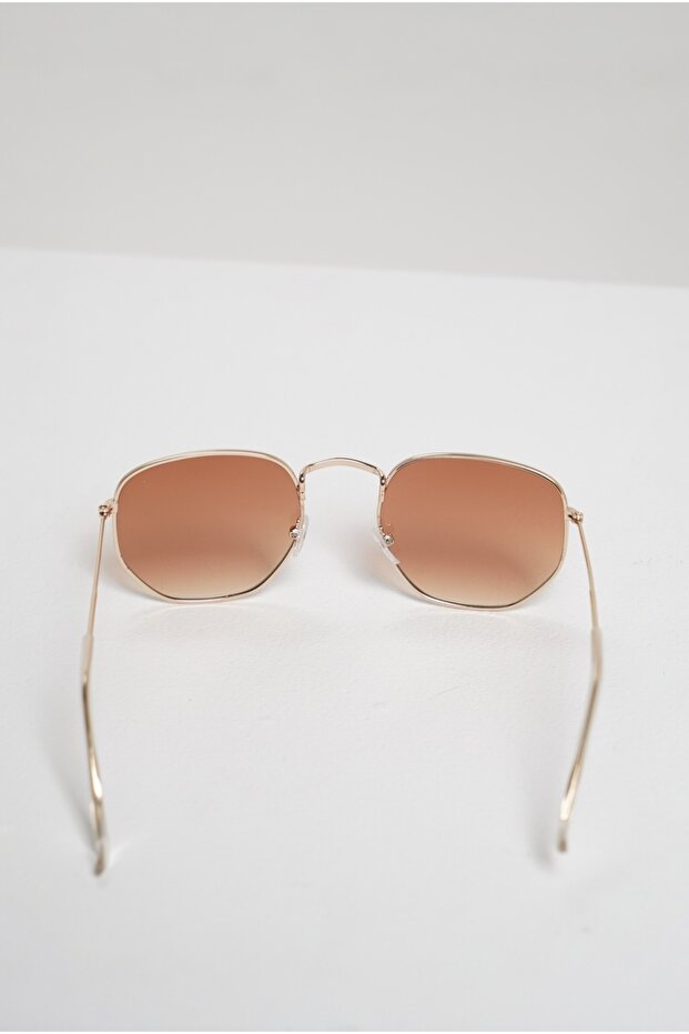 نظارات شمسية بإطار معدني سداسي - 5