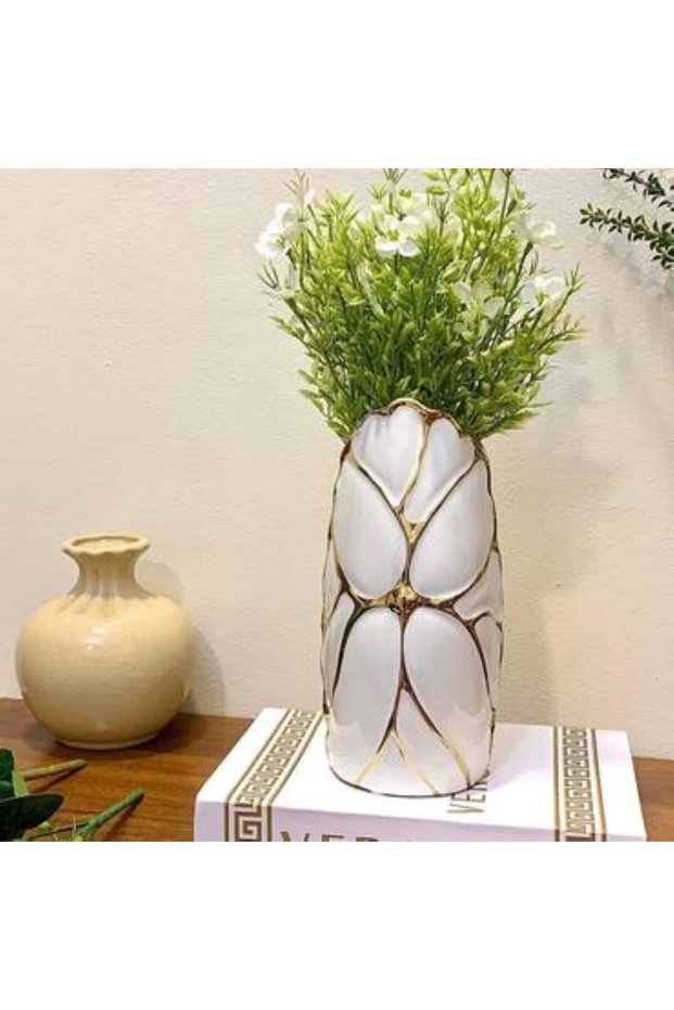 Ceramic vase for decoration and ornamentation, set of two sizes. Measurements are shown in the pictures.