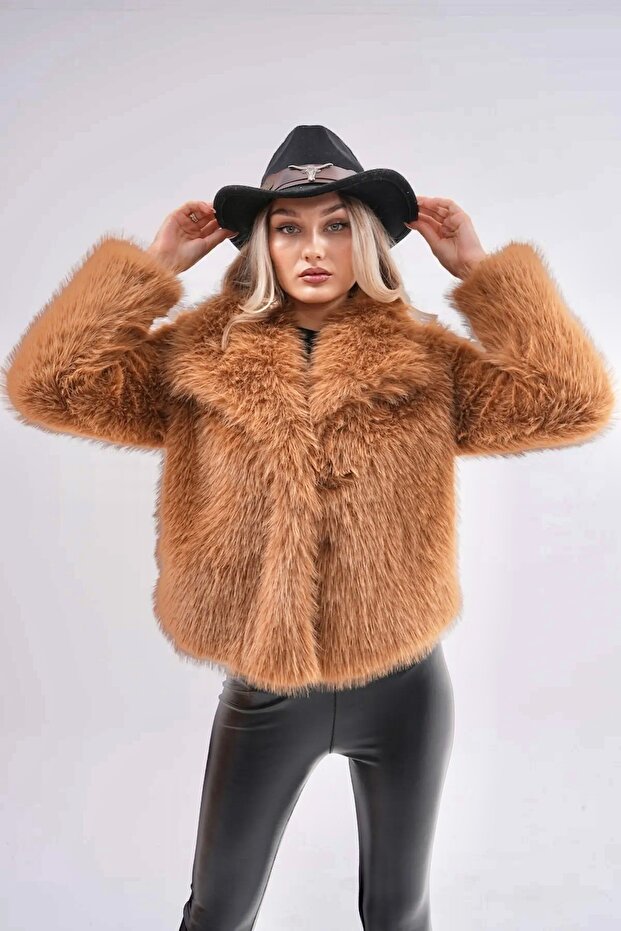 Geniş Yaka Kürk - 2