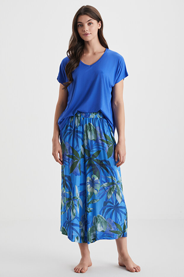 بدلة كابري ذات ملمس ناعم - 1